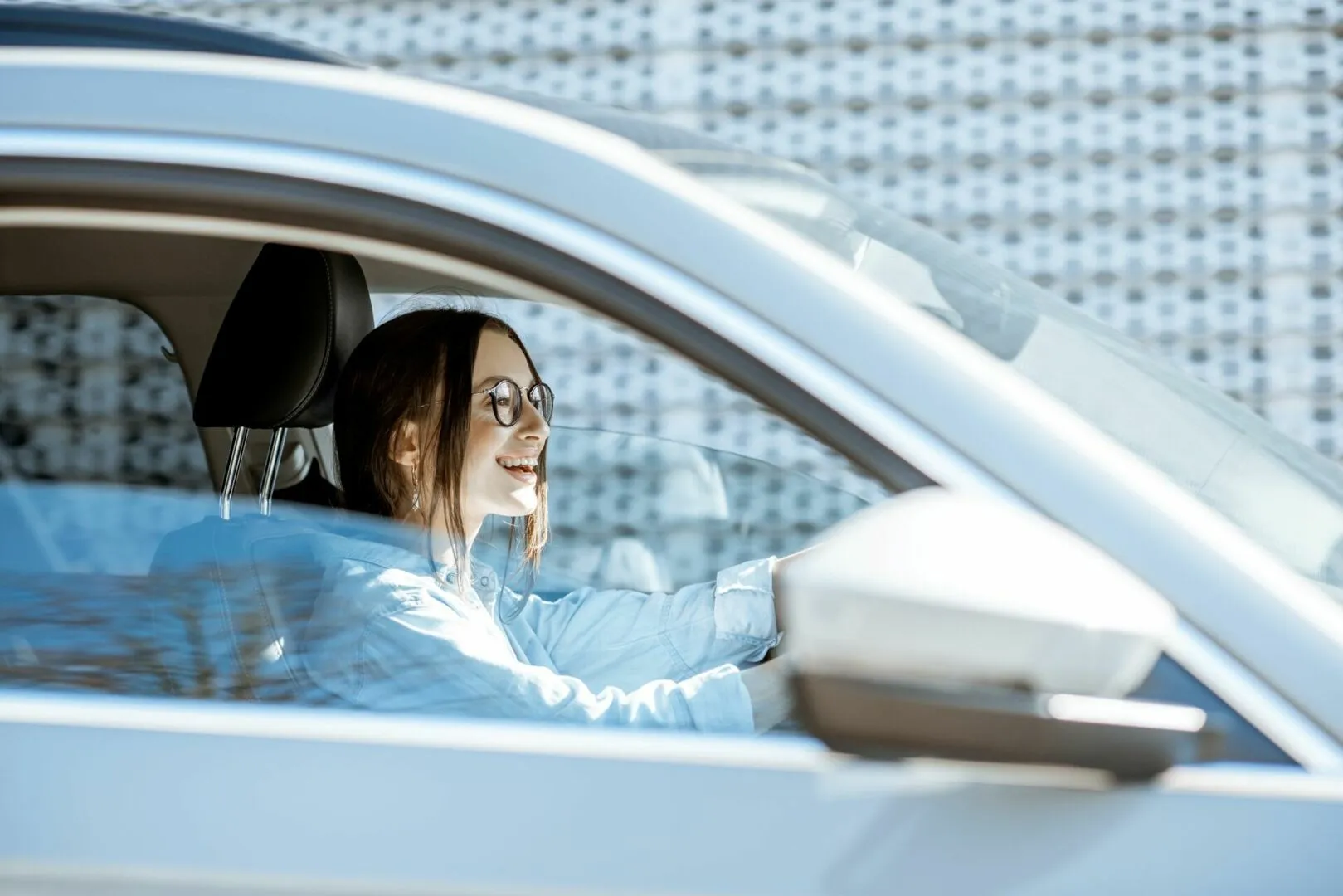 Adobestock nuotr. / Net jei automobilį nuomojatės tik kartą per metus, verta užsiregistruoti nuomos platformų lojalumo programose.